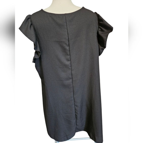 Ruffled Sleeve Dress by SHEIN Curve 4X, black - Picture 2 of 6